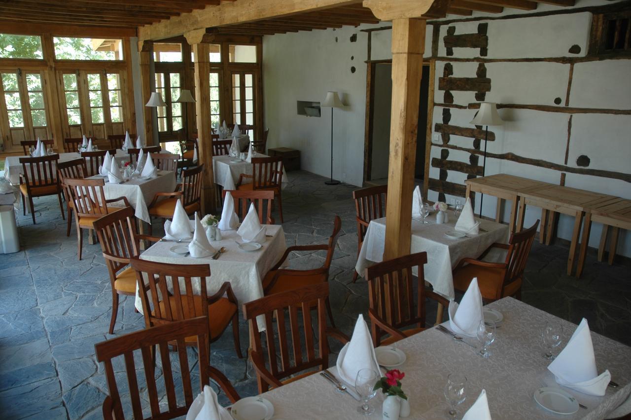 Serena Khaplu Palace Ngoại thất bức ảnh