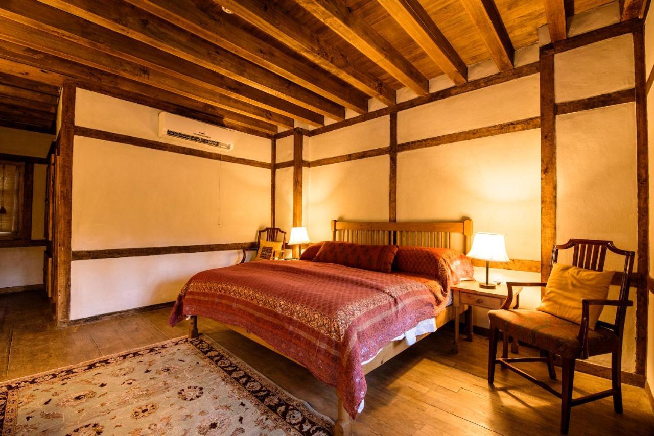 Serena Khaplu Palace Ngoại thất bức ảnh